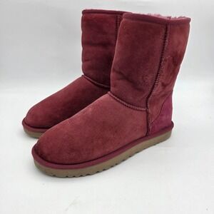 UGG Classic Short 5825 Women's Size 10 Red Sheepskin Suede Winter Boots